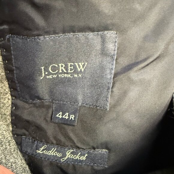 J. Crew Men Size 44R Tweed Ludlow Wool Gray‎ 2 Button Sport Coat Blazer - Picture 8 of 9